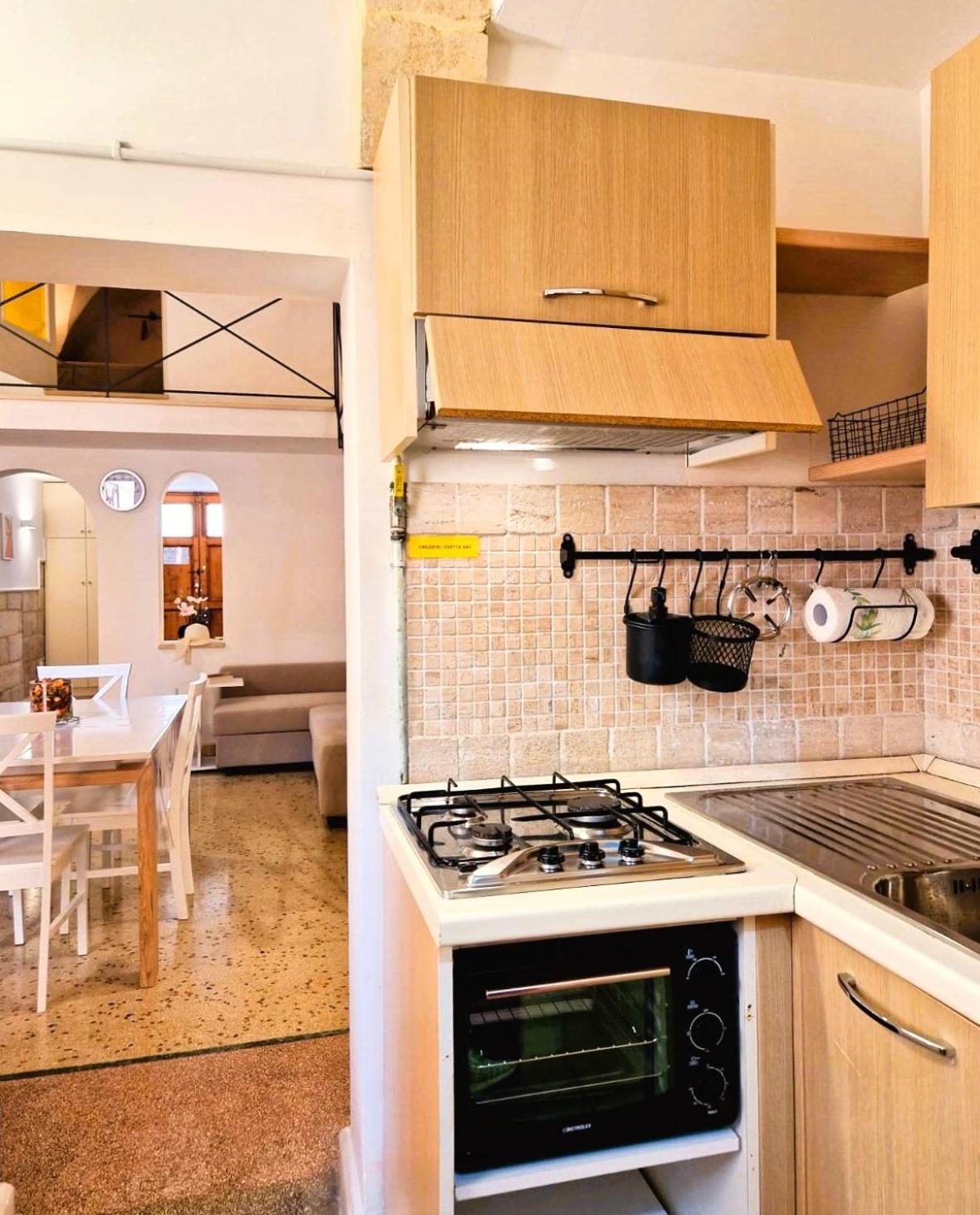 הוילה לצ'ה Casa Dante Deliziosa Casa A Due Passi Dal Centro מראה חיצוני תמונה